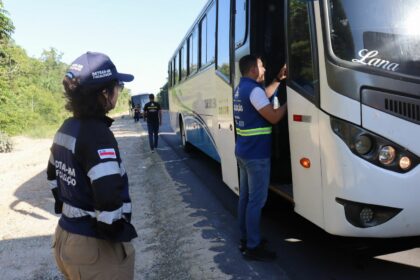 Arsepam autua 19 veículos por transporte intermunicipal irregular na rodovia AM-010