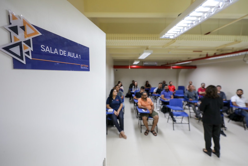 Detran-AM: Escola Pública de Trânsito disponibiliza 260 vagas para cursos gratuitos no mês de junho