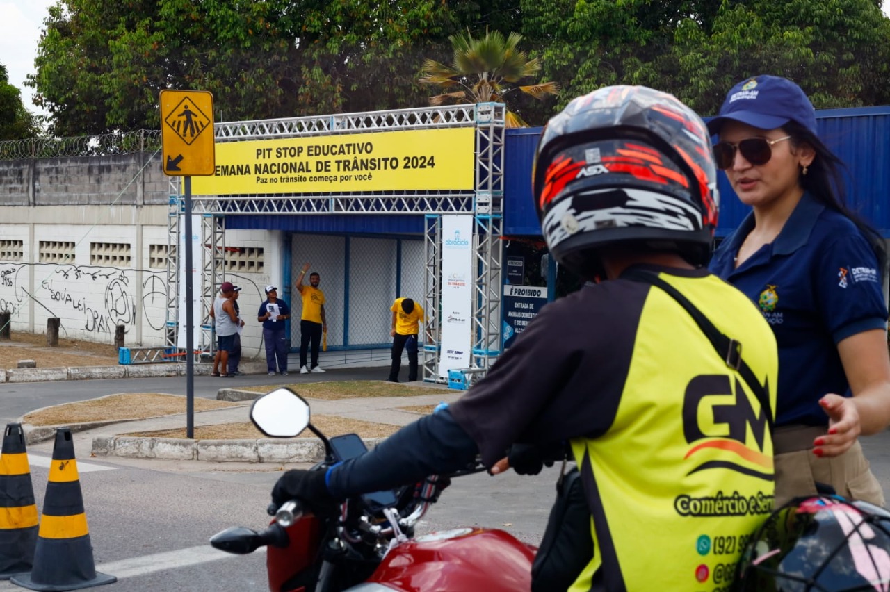 Maio Amarelo: Detran-AM e Abraciclo promovem Pit Stop Educativo para motociclistas