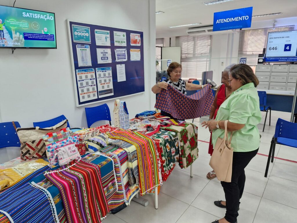 Feirinha-da-Manausprev-valoriza-talentos-e-incentiva-o-empreendedorismo-de-aposentados-e-pensionistas-2