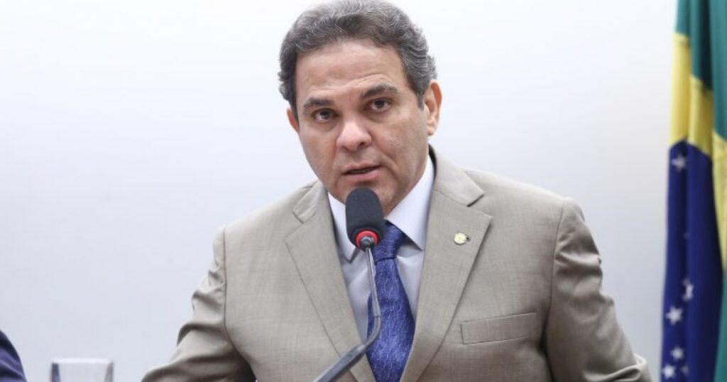 Rótulos de produtos de açaí poderão informar percentual de polpa, prevê projeto na Câmara